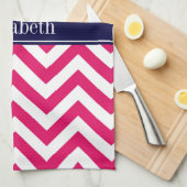 Raspberry Lg Chevron Navy Blue Name Monogram Theedoek (Quarter Fold)