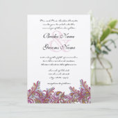 Raspberry Paisley Damask Wedding Invitations Kaart (Staand voorkant)