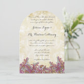 Raspberry Paisley Damask Wedding Invitations Kaart (Staand voorkant)