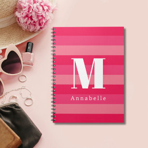 Raspberry Pink Strepen Aangepaste Monogram Naam Notitieboek