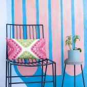 Raspberry roze en groene geometrische Kussensloop