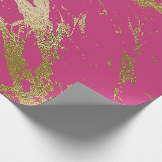 Raspberry Rubin Pink Gold Marble Shiny Glam Cadeaupapier (Hoek)