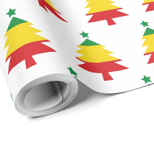 Rasta kerstboom met rode gele strepen cadeaupapier (Rol Hoek)