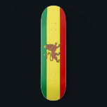 Rastafaarse vlag (Rastafarianisme) (Rasta) Persoonlijk Skateboard<br><div class="desc">Dit ontwerp is voorzien van de vlag van de Rastafari-beweging, een religie die zich in Jamaica in de jaren dertig ontwikkelde. Er is geen centrale autoriteit voor de controle op de beweging en er bestaat een grote verscheidenheid onder de beroepsbeoefenaars, die bekend staan als Rastafari, Rastafari of gewoon Rastas. Rasta-overtuigingen...</div>
