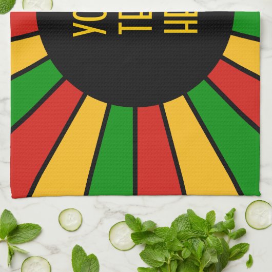 RASTAFARI FLAG BUTTON RAYS + uw teken of monogram Theedoek (Gevouwen)
