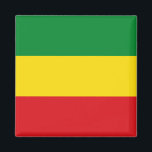 Rastafarian Flag Rasta Ethiopian Magneet<br><div class="desc">Rode, groene en gele kleuren vertegenwoordigen de vlag van het Rastafarianisme, maar zijn ook een vlag van Ethiopië. Hier is een Rasta-cadeau van hoge kwaliteit en een geweldig design voor alle rastafariërs. Bezoek onze winkel om meer coole Rasta-cadeautjes en andere cadeauideeën van wereldvlaggen te vinden.</div>