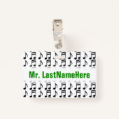 Raster van muzieknotities + aangepaste leerlernaam badge (Achterkant met clip)