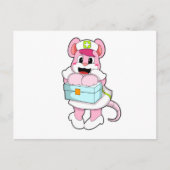 Rat als verpleegster met doos briefkaart (Voorkant)
