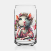  rat dame met een martini overweegt blikvorm glas (Voorkant)