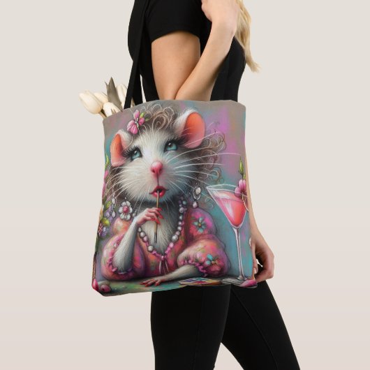  rat dame met een martini overweegt tote bag (Dichtbij)