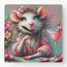  rat dame met een martini overweegt