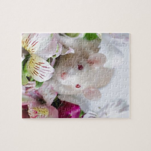 Rat in bloemen. legpuzzel (Horizontaal)