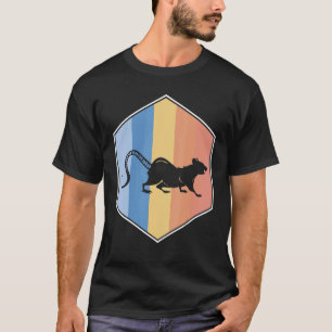 Rat met retrokleuren in een hexagon t-shirt