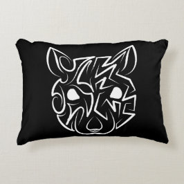 Rat met zwarte en witte tribale accent kussen