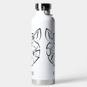 Rat met zwarte en witte tribale waterfles (Links)