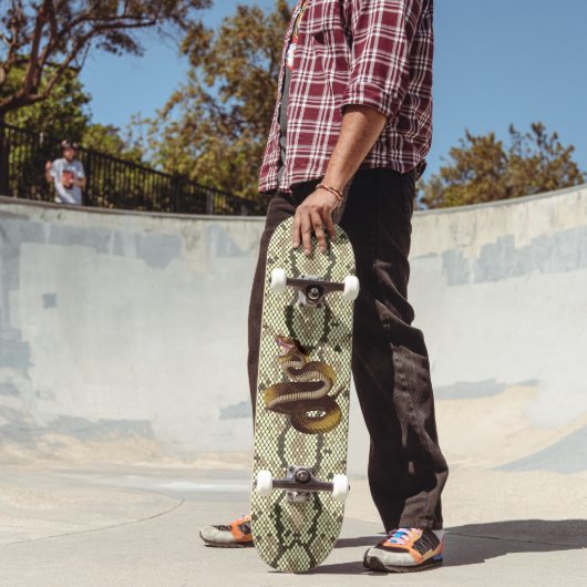 Rattle Snake op Faux Snakeskin Reptiel Persoonlijk Skateboard (Buiten 2)