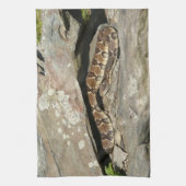 Rattlesnake in het Nationaal Park Shenandoah Theedoek (Verticaal)