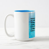 Rav Nachman of Breslov mug Tweekleurige Koffiemok (Links)