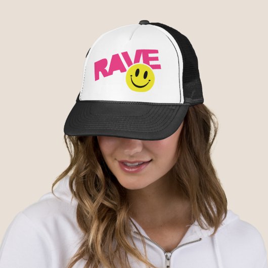 Rave Trucker Pet (In situ)