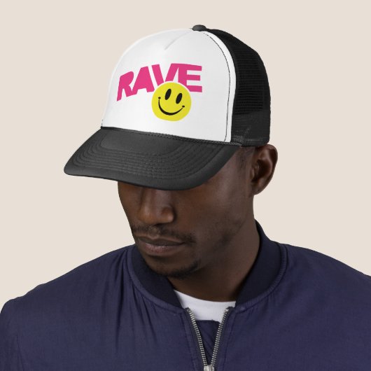 Rave Trucker Pet (In situ)