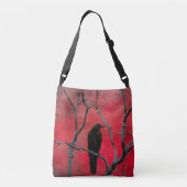 Raven en een fluwelen rode hemel crossbody tas (Achterkant)