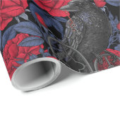 Raven en rozen met donkerblauwe bladeren cadeaupapier (Rol Hoek)
