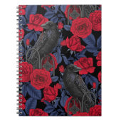 Raven en rozen met donkerblauwe bladeren notitieboek (Voorkant)
