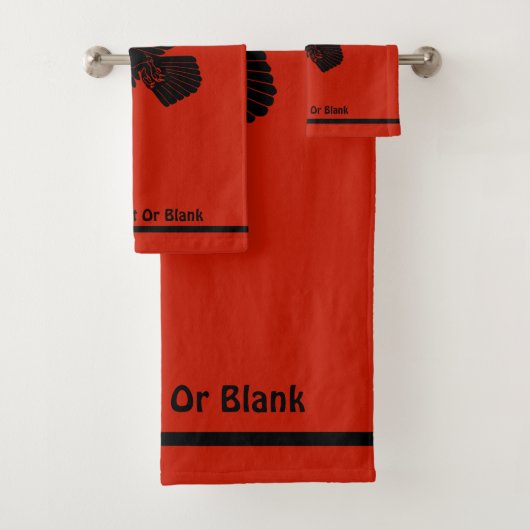 Raven op rood bad handdoek (Insitu)