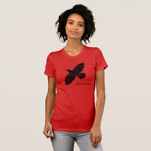Raven op rood t-shirt (Voorkant volledig)