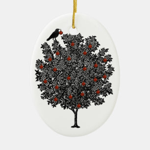 Raven verkleint kerstbomen met rode sierplanten keramisch ornament