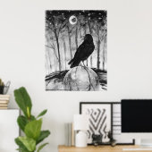 Raven (zwarte vogel) in bossen met maan en sterren poster (Thuiskantoor)
