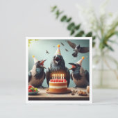 Ravens eten verjaardagstaart, vogel verjaardag kaart (Staand voorkant)