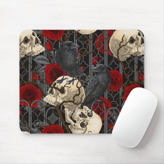 Ravens geheim. Donkere en humeurige gotische illus Muismat (Met muis)