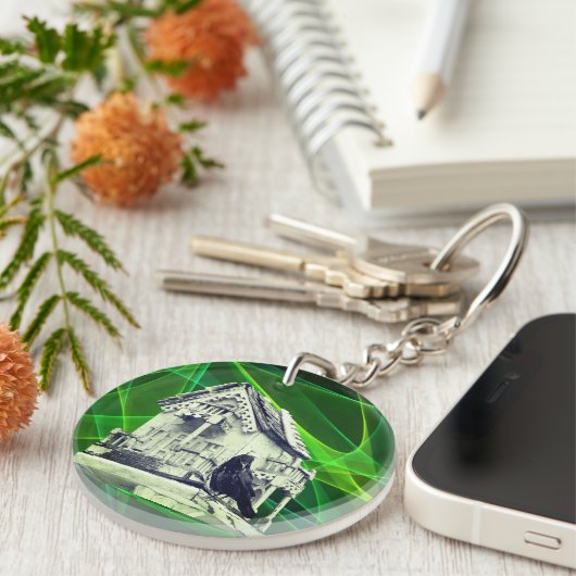 Raven's House Sleutelhanger (Voorkant Rechts)