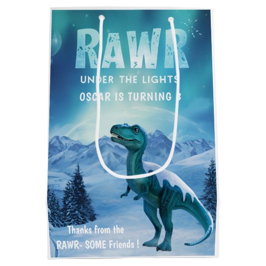 RAWR Under the Lights Dinosaur Winter Verjaardag Medium Cadeauzakje (Achterkant)