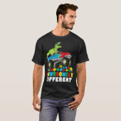 Rawrsomely Different T Rex Monster Truck Autism T-shirt (Voorkant volledig)
