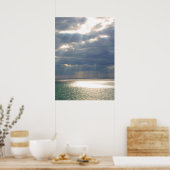 Rays uit de hemel over de oceaan poster (Keuken)