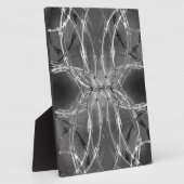 Razordraad tegen donkere wolken fotoplaat (Zijkant)