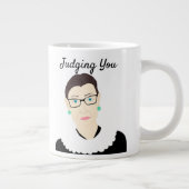 RBG "Judging You"-Mok Grote Koffiekop (Rechts)