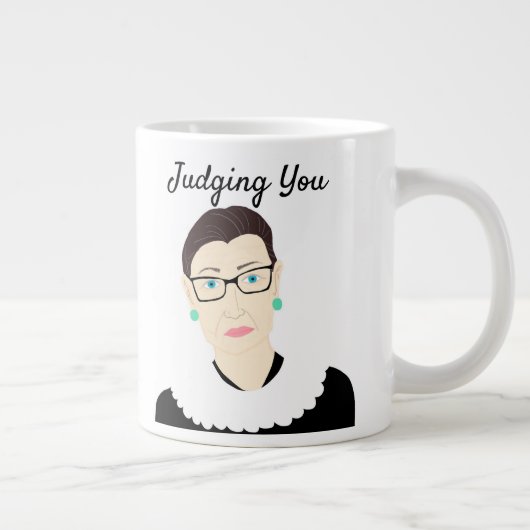 RBG "Judging You"-Mok Grote Koffiekop (Rechts)