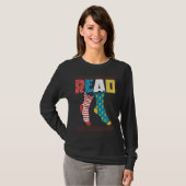 Read Books Wacky Socks Reading Teacher Book Nerds T-shirt (Voorkant volledig)