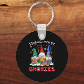 Reading With My Gnomies Christmas Funny Gnomes Rea Sleutelhanger (Voorkant)