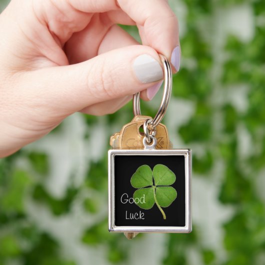 Real 4 Leaf Clover Shamrock Black Sleutelhanger (Hand)