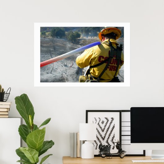 Real American Hero Poster (Thuiskantoor)