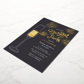 Real Foil Fireworks & Champagne New Year Party Folie Uitnodiging (Gedraaid)