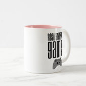 Real Girls Play Games Two-Tone Coffee Mok (Voorkant rechts)