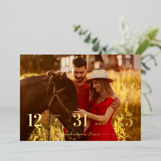 Real Golden Stylish & Fun Unmatched Wedding Photo Folie Uitnodiging (Staand Voorkant)