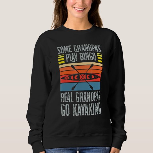 Real Grandpas Go Kayaking Retro Trui (Voorkant)