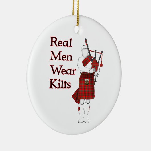 Real Mean Draag Kilts Funny Scottish Bagpiper Keramisch Ornament (Rechts)