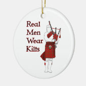 Real Mean Draag Kilts Funny Scottish Bagpiper Keramisch Ornament (Links)
